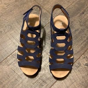 Dansko sandal size 38